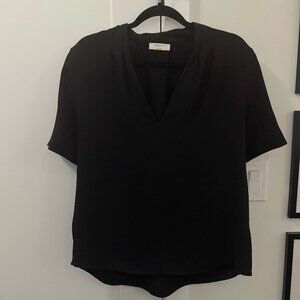 Babaton Vneck Short Sleeve Blouse